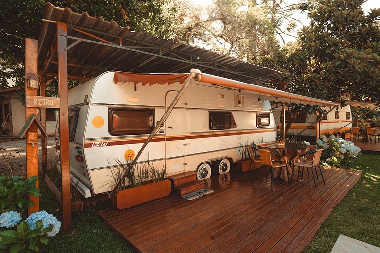 Trailer Retro 1986