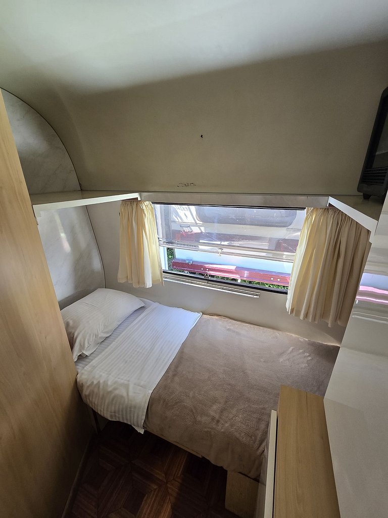 Trailer Rubi 1990
