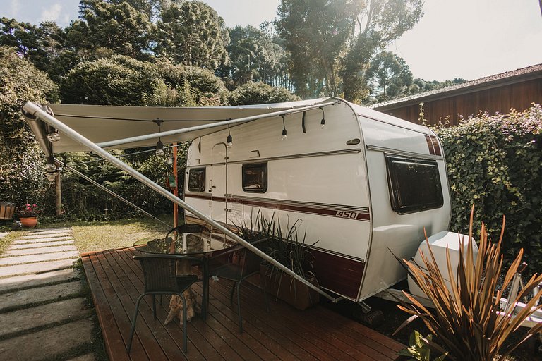 Trailer Rubi 1990